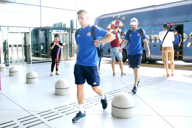 Dinamo otputovao u Skopje na uzvrat: Ozbiljna lica i puni fokus na prolaz u idući krug