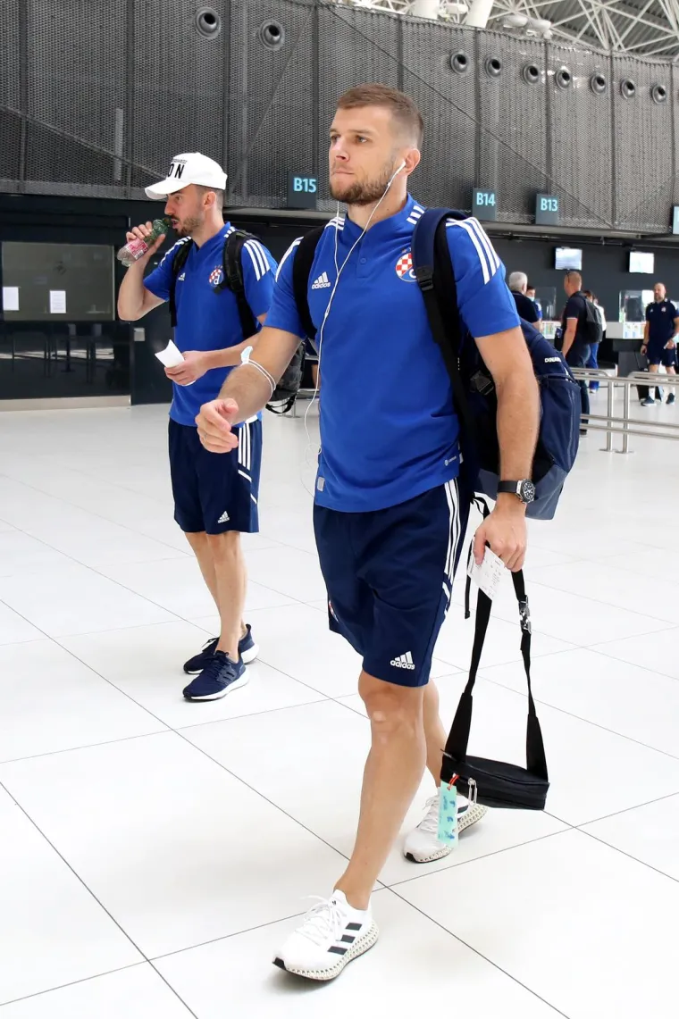 Dinamo otputovao u Skopje na uzvrat: Ozbiljna lica i puni fokus na prolaz u idući krug