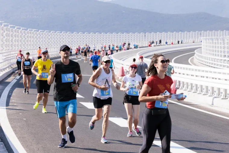 Održana prva utrka preko Pelje&scaron;kog mosta, pobjednica otkrila kako je bilo: 'Ponosna sam!'