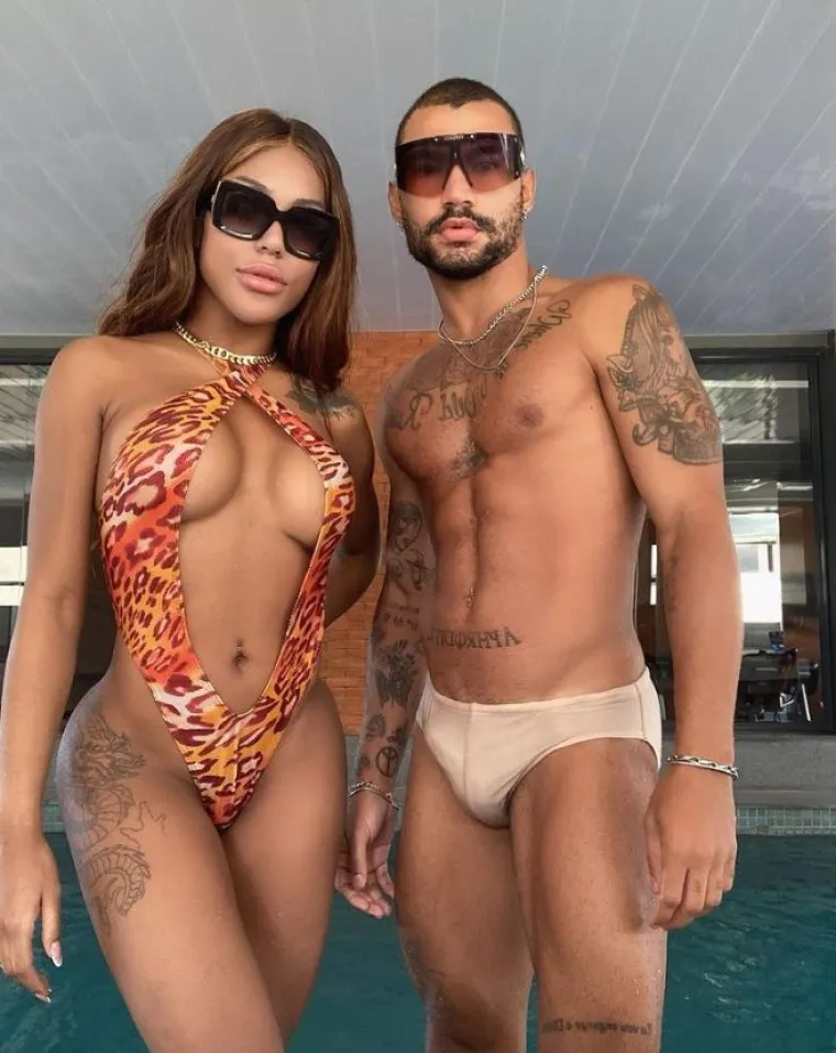 Carolina je rekla: &quot;Kako bih sagorjela kalorije, počela sam sa seksualnom dijetom. To je pet sati seksa dnevno, najmanje četiri dana u tjednu. Želim izgubiti šest kilograma.&quot;