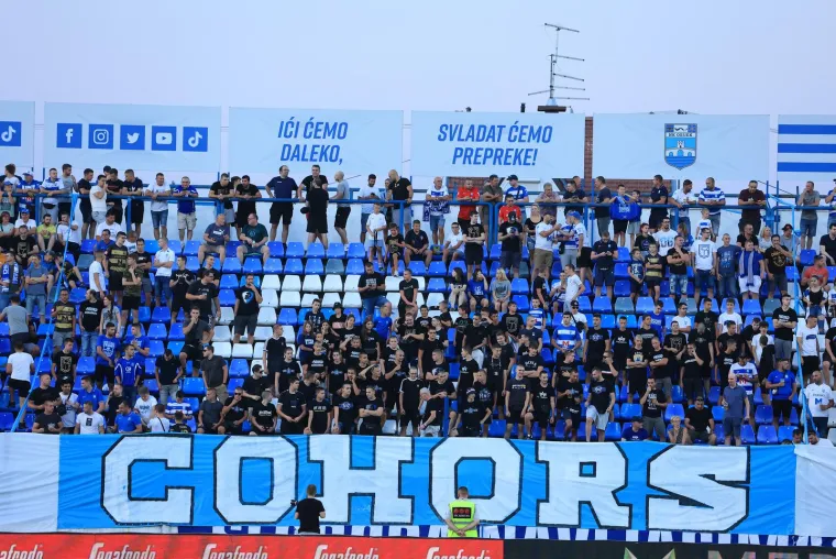 Pogledajte kakvu je krasnu koreografiju digla Kohorta utakmici na Gradskom vrtu