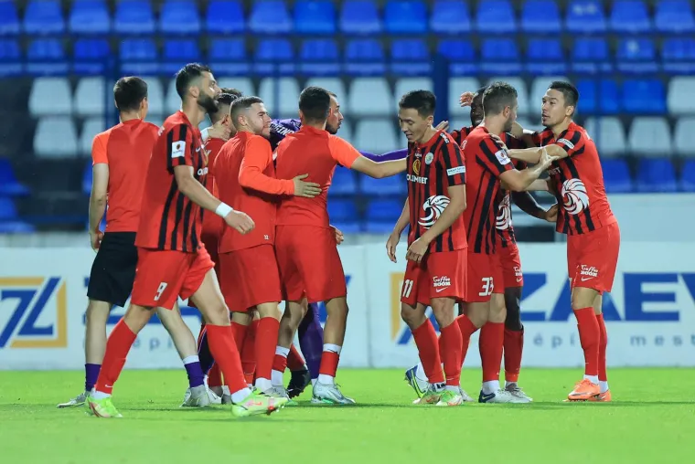 Europski debakl Osijeka: Nevjerica i očaj na Gradskom vrtu, ovako je to izgledalo nakon poraza