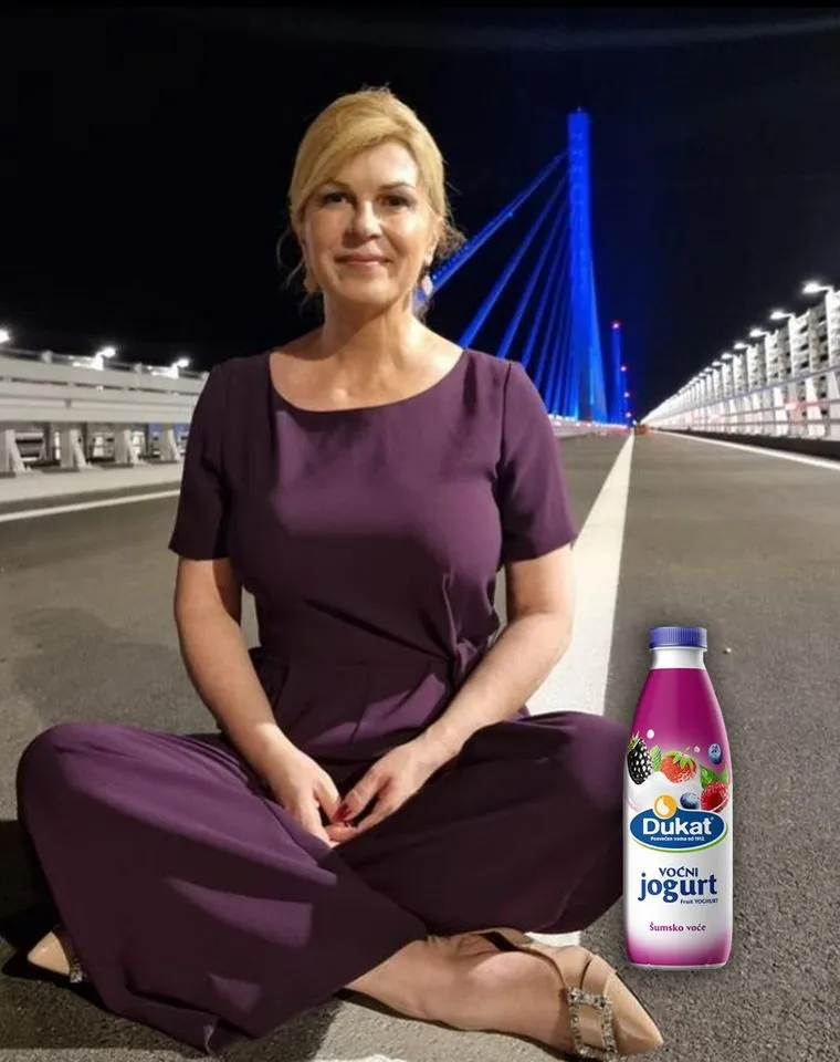 Kolindina fotka na Pelješkom mostu postala viralni hit! Pogledajte najbolje fore na račun bivše predsjednice