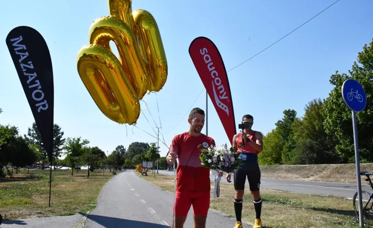 Vedran Dulj obilježio 1000. dan uzastopnog trčanja: Pogledajte kako su Brođani proslavili taj nevjerojatan doseg
