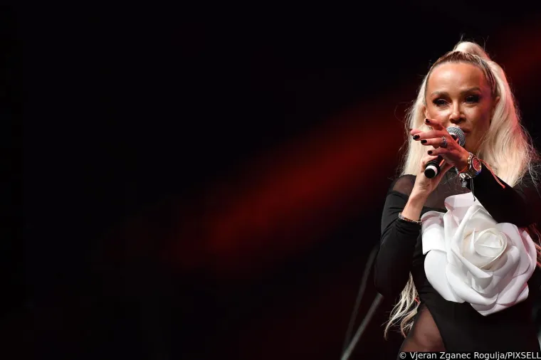 Maja Šuput u prozirnim tajicama 'zapalila' Čakovec: Za ovo je trebalo puno hrabrosti i vjerojatno nula donjeg rublja