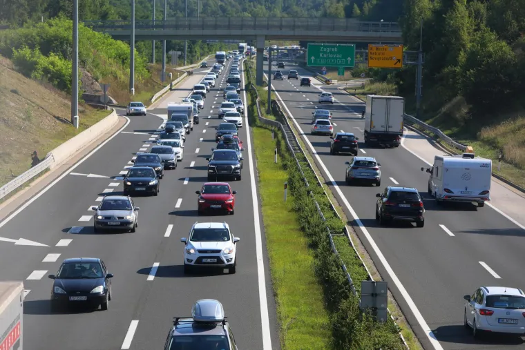 Povećana je gustoća prometa između čvorova Lučko i Zadar II i na pojedinim dionicama u oba smjera