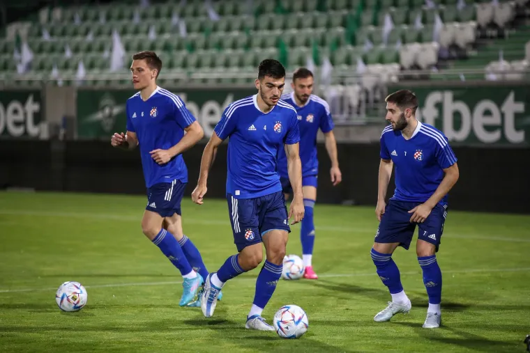 Nogometaši Dinama trenirali u Bugarskoj, vježbao je i jedan od najvažnijih igrača čiji je nastup protiv Ludogoreca bio upitan