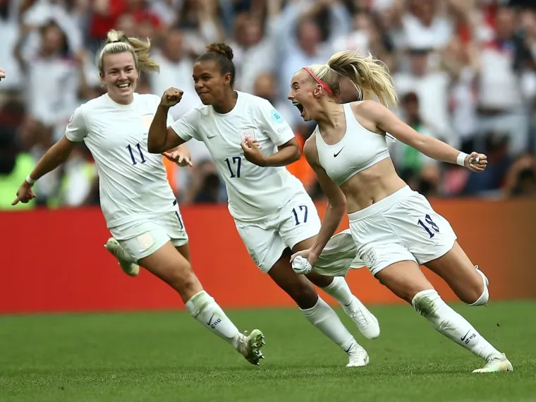 Junakinja nacije uokvirit će trenutno najpoznatije grudi i grudnjak na svijetu: 'Do&scaron;lo mi je u trenutku, nisam to očekivala'