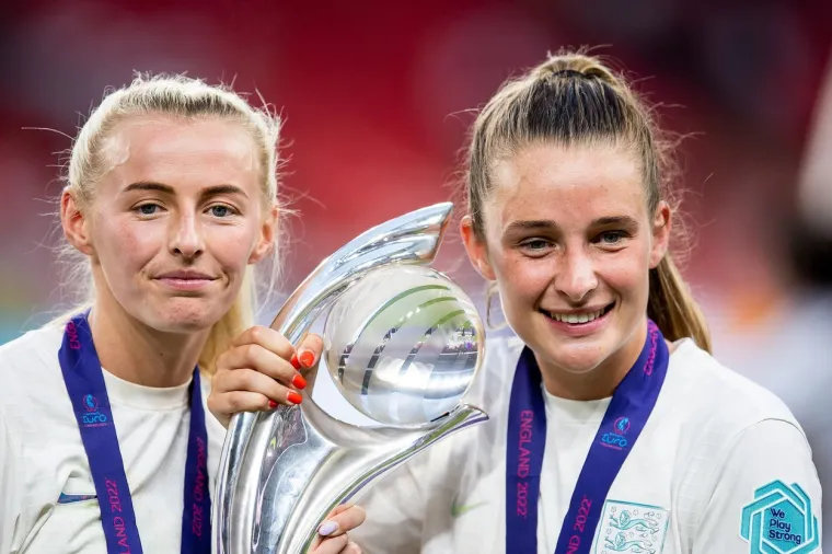 Junakinja nacije uokvirit će trenutno najpoznatije grudi i grudnjak na svijetu: 'Do&scaron;lo mi je u trenutku, nisam to očekivala'