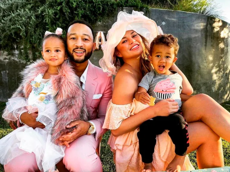 Chrissy Teigen i John Legend očekuju dijete dvije godine nakon gubitka sinčića: 'Radost je ponovno ispunila naš dom'