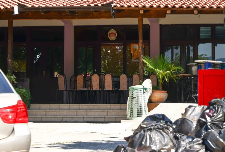 Duge cijevi na ulicama nakon nezapamćenog krvavog pohoda u Hercegovini: Grude su zavijene u crno