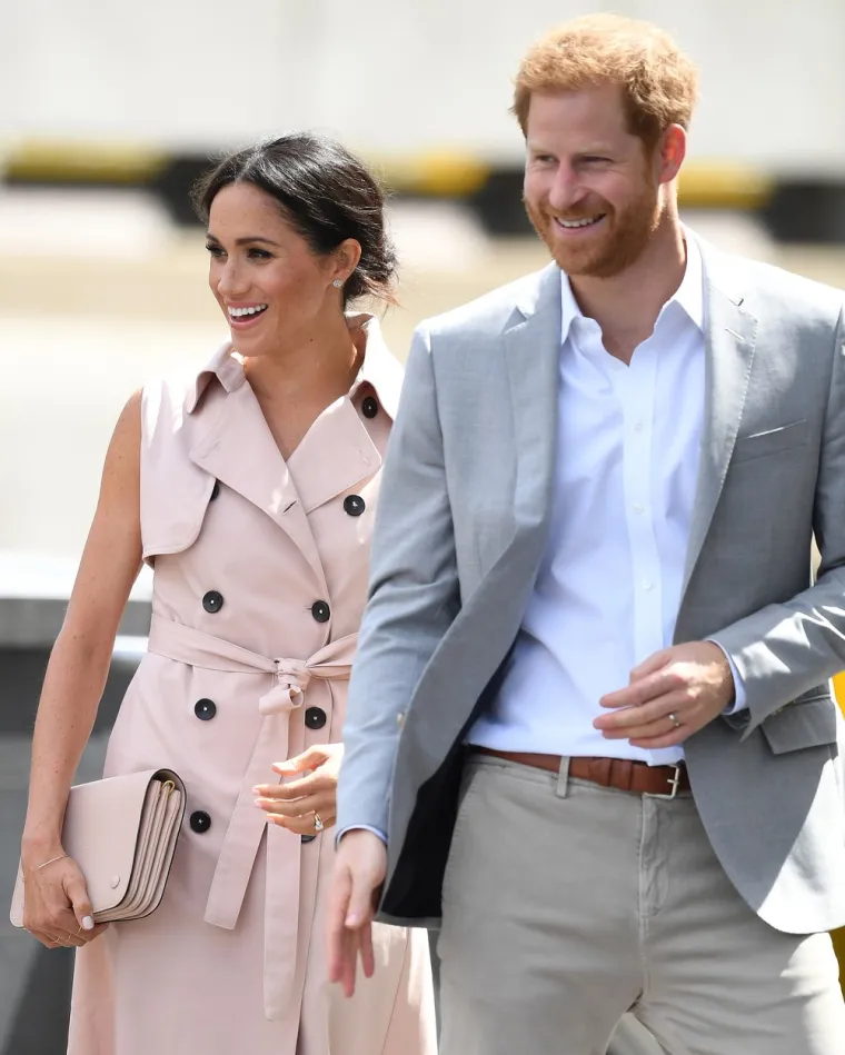 Meghan Markle obožavala je kr&scaron;iti kraljevska pravila, a nju obožavaju mrziti: Odbjegla vojvotkinja goli&scaron;avija je nego ikad