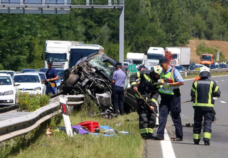 Završio očevid nesreće, osumnjičen vozač slovenske registracije: Pogledajte kako izgleda mjesto stravične prometne nesreće: Prizori su jezivi