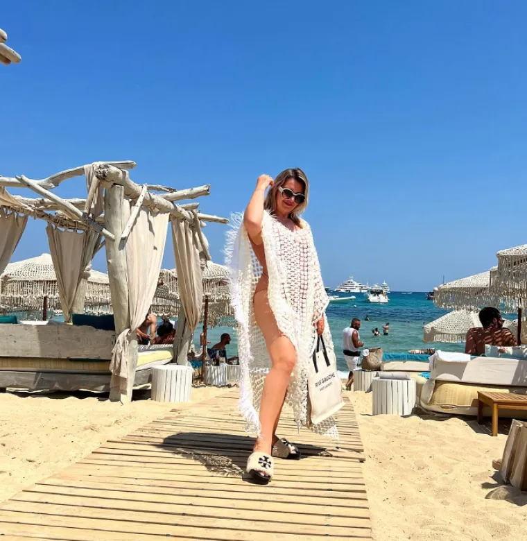 Snježana Mehun figuru je stesala do perfekcije i ne izlazi iz bikinija - dok na jahti pijucka skupocjene pjenu&scaron;ce