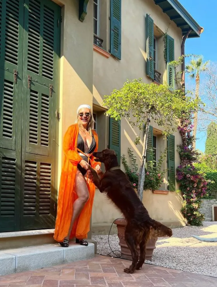 Snježana Mehun figuru je stesala do perfekcije i ne izlazi iz bikinija - dok na jahti pijucka skupocjene pjenu&scaron;ce