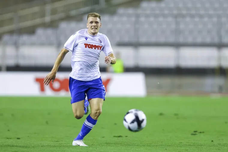 Pogledajte kako izgleda okr&scaron;aj Hajduka i Vitorije na prepunom Poljudu, o onome &scaron;to je Torcida napravila dugo će se pričati