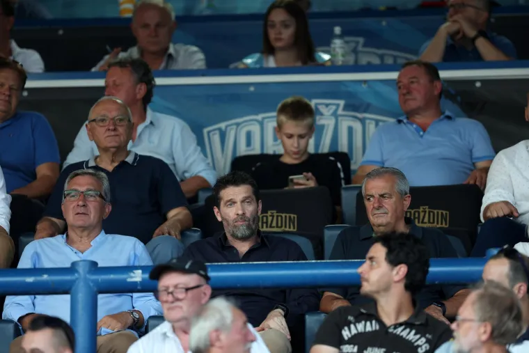 Nepoznata crnka plijenila pažnju svih na tribinama stadiona u Varaždinu