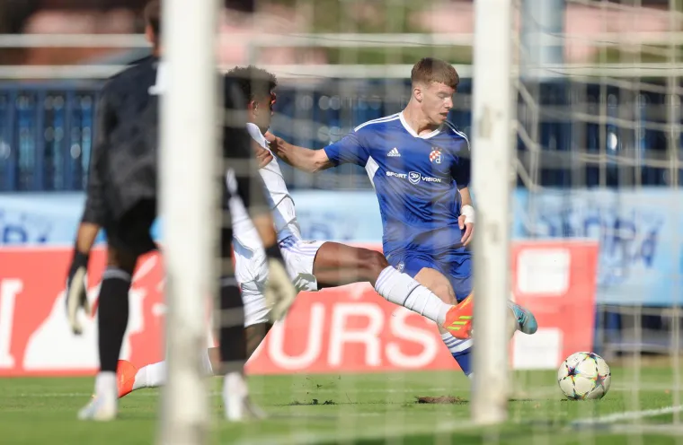 Dinamovi juniori pobijedili Real Madrid, sjajnu utakmicu za Modre odigrao nogometaš koji je nedavno stigao iz Hajduka