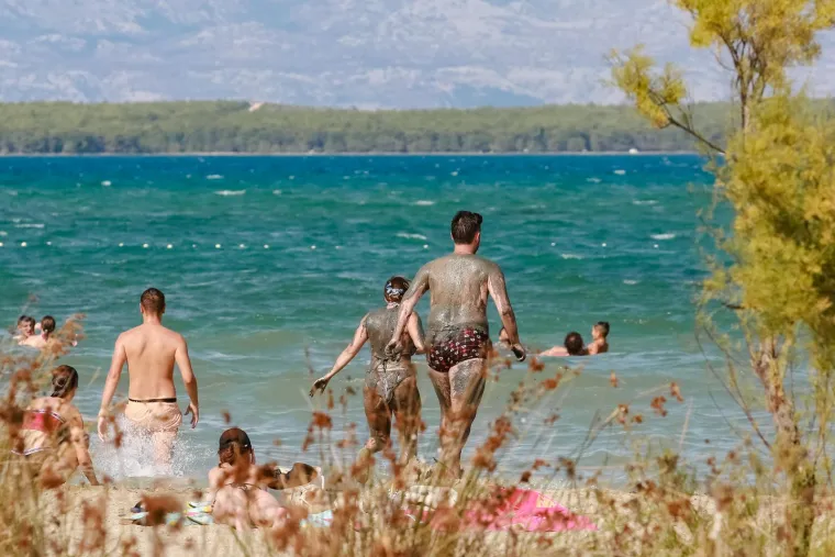 Ova hrvatska plaža totalni je hit među turistima: Skriva posebni dar prirode koji liječi brojne zdravstvene probleme