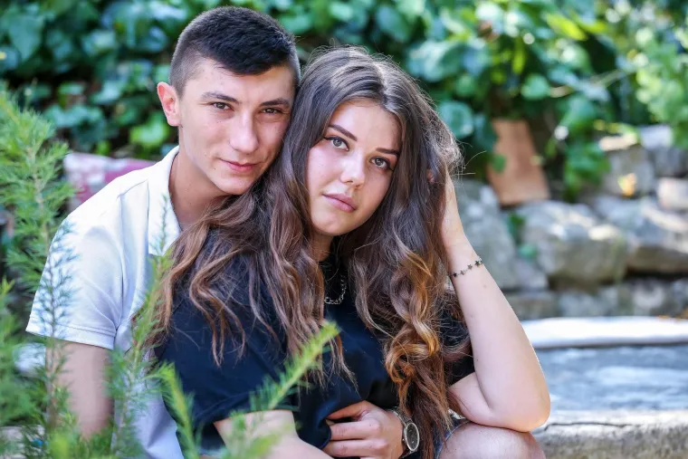 Makedonac i Ukrajinka zaljubili se u malom hrvatskom gradiću: Radili su kao konobari, bilo ih je strah, ali osjećaji su prevladali