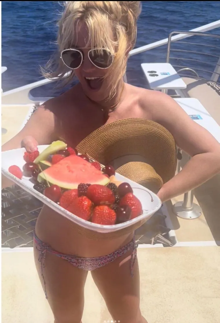 Bivši suprug Britney Spears otkrio da je djeca ne žele viđati zbog golišavih fotki, ona mu odmah odgovorila: 'Bolno!'