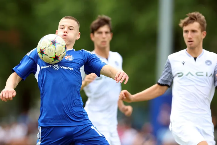 Šteta, malo je nedostajalo: Dinamovi juniori nakon rušenja velikog Real Madrida izgubili u finalu turnira Mladen Ramljak