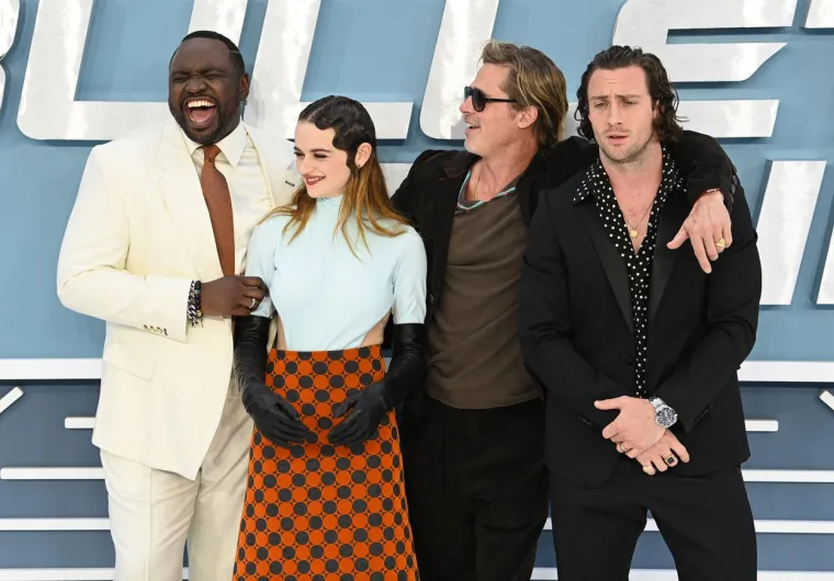 &quot;Brad Pitt je super lik. Mislim da je ušao u novo poglavlje svog života. Želi donijeti dobre vibre svima oko sebe, a isto želi i zauzvrat. Radio je s brojnim glumcima i nakon nekog vremena počeo stvarati popis onih s kojima više ne želi raditi&quot;, zaključuje Aaron Taylor-Johnson u spomenutom intervjuu. 