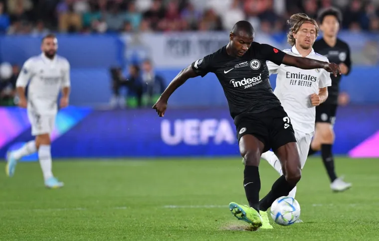 'Luka Modrić najbolji je veznjak ikad. Kad će početi pokazivati ikakav pad u igri? Kakav je to igrač, volimo te Lukita'