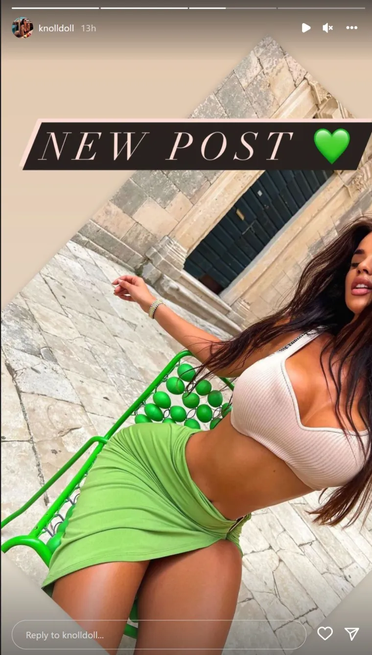 Ivana Knoll servirala bujne grudi na izvol'te i još štošta: Uz njene vruće snimke ljeto je još vrelije!