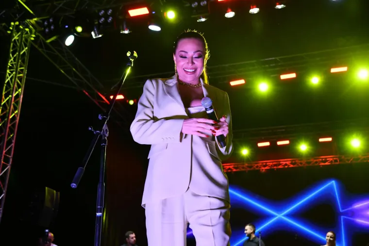 'Srpska majka' održala koncert u Kraljevu: Za Arkanovu udovicu standardno se tražilo mjesto više