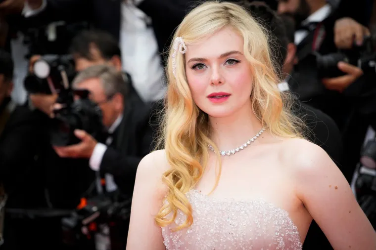 Elle Fanning 2022.