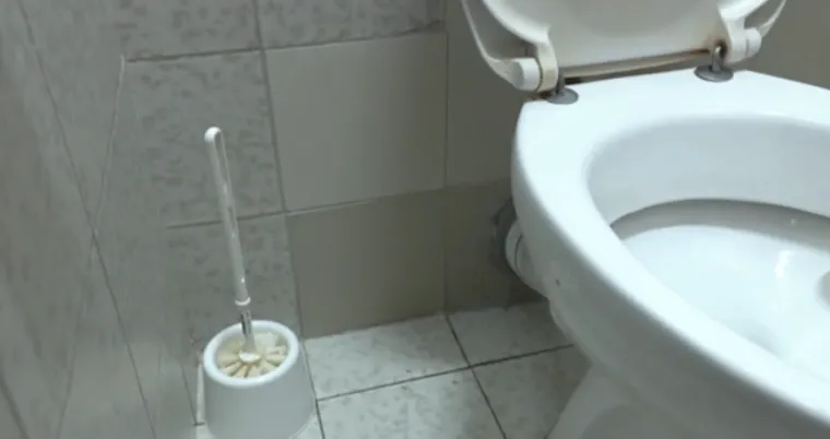 Iz ministarstva napominju da je u osam derutnih sanitarnih čvorova je duže vrijeme izvan uporabe