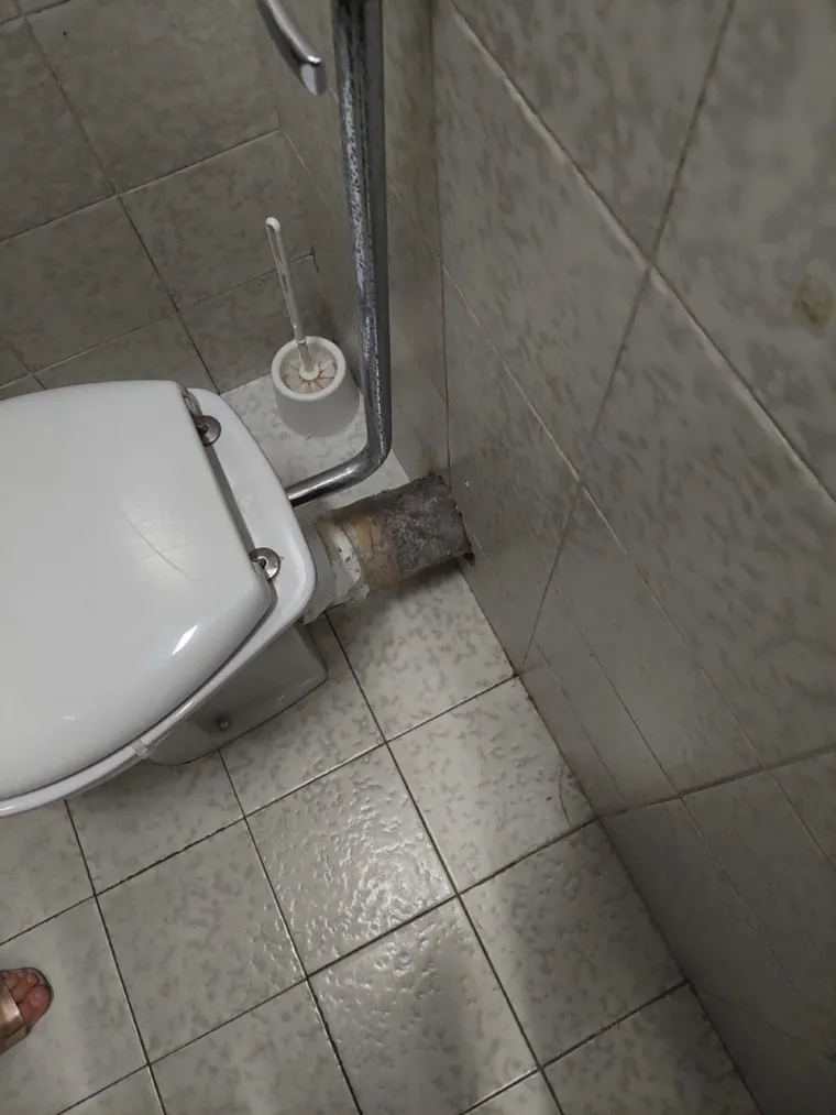 Iz ministarstva napominju da je u osam derutnih sanitarnih čvorova je duže vrijeme izvan uporabe
