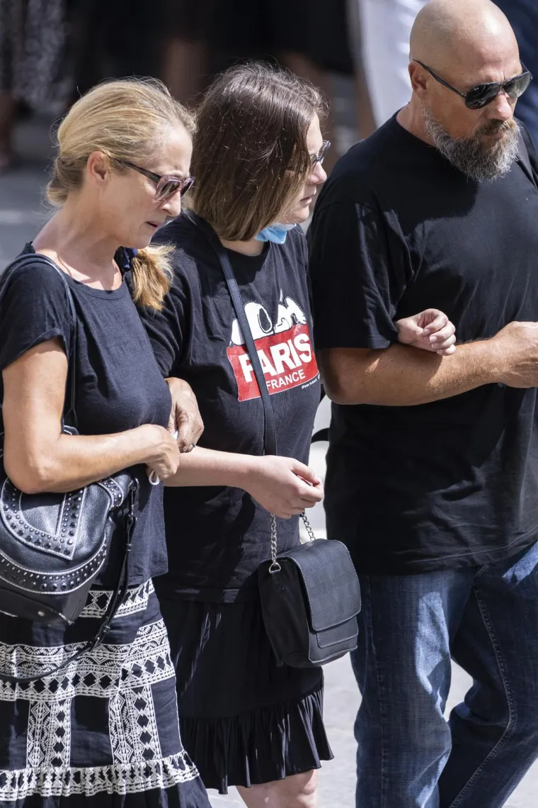 Umro je 5. kolovoza od posljedica covida, &scaron;to je izazvalo veliku pažnju javnosti nakon &scaron;to je njegova partnerica Andrea Topić objavila da mu liječnici u splitskoj bolnici i hitna pomoć nisu željeli pomoći iako je imao niz komorbiditeta. Pokrenuta je istraga kako bi se utvrdile okolnosti njegove smrti.