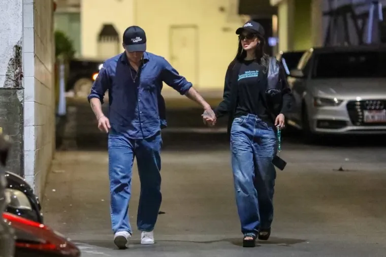 Brooklyn Beckham i Nicole Peltz u lažnom sjaju bračne idile: Kad su skužili paparazze, brzo se primili za ruke