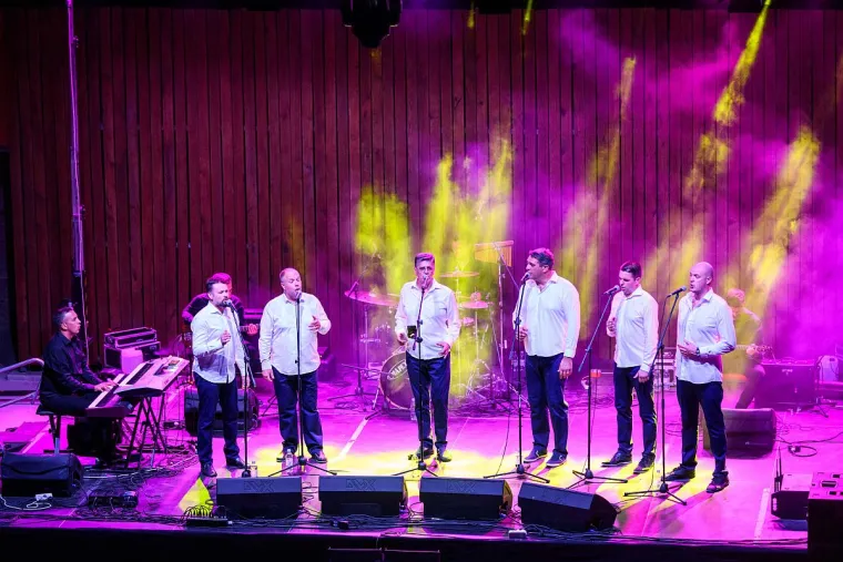 Impresivan koncert klape Ri&scaron;pet na rasprodanoj tvrđavi sv. Mihovila