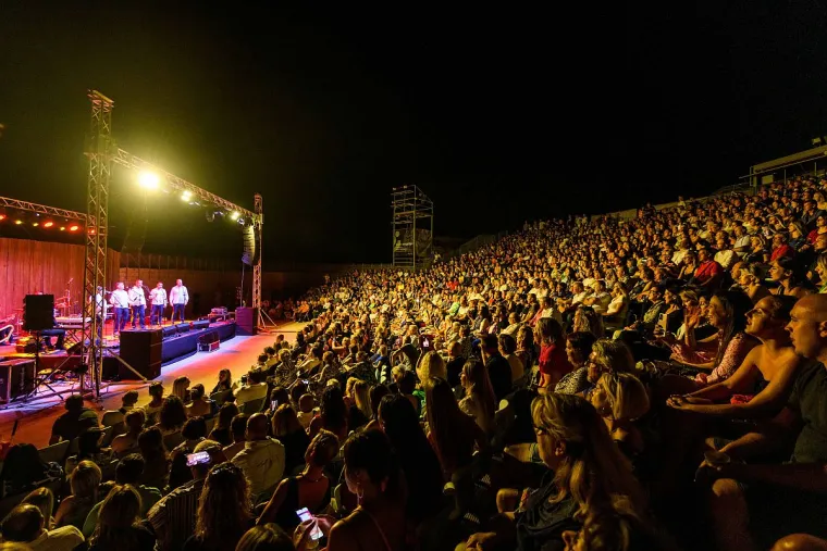 Impresivan koncert klape Ri&scaron;pet na rasprodanoj tvrđavi sv. Mihovila