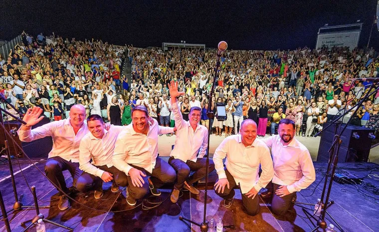 Impresivan koncert klape Ri&scaron;pet na rasprodanoj tvrđavi sv. Mihovila