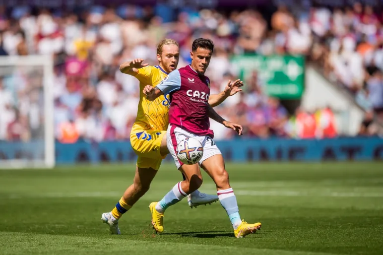 Gerrard bolji od Lamparda: Ali, Steven niti sam ne zna kako je ovo preživio; Aston Villa spasila tri boda protiv Evertona