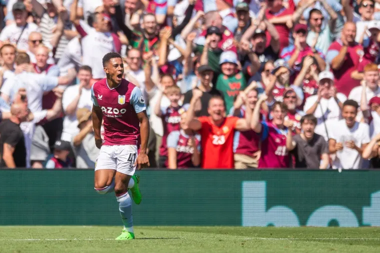 Gerrard bolji od Lamparda: Ali, Steven niti sam ne zna kako je ovo preživio; Aston Villa spasila tri boda protiv Evertona
