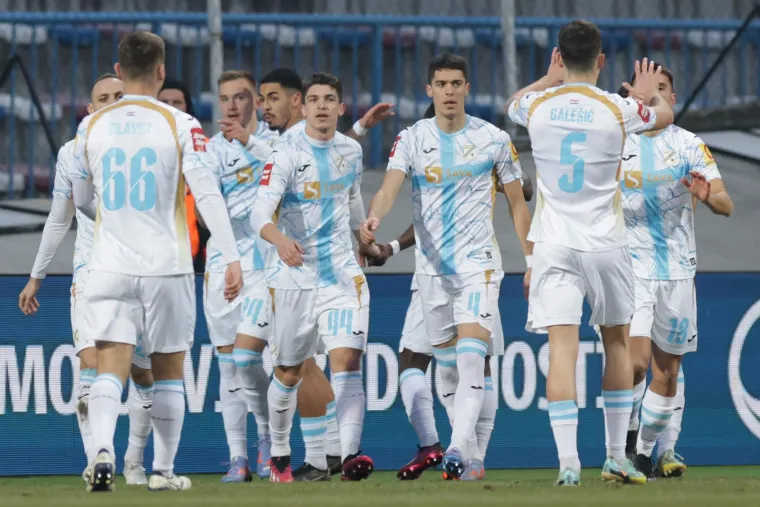 3. HNK Rijeka (1037 utakmica, 470 pobjeda, 269 remija i 298 poraza)  - 1679 bodova