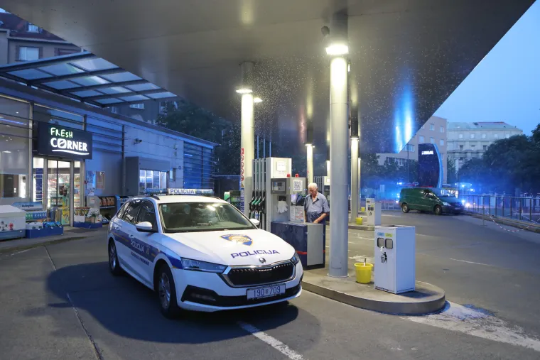 Gori u centru Zagreba! Grad je ispunjen dimom, u podzemnoj garaži zapalio se automobil