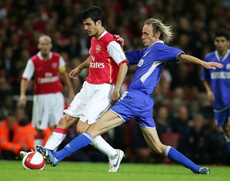 Prije tog susretan 2015. Dinamo je s Arsenalom odigrao 2006. u Londonu, bilo je 2:1 za domaće. Modri su poveli preko Eduarda.