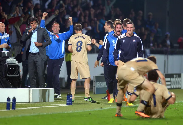 Dinamo - Austrija Beč 0:2, 3:2 ( Dinamo nastavio u Europskoj ligi)