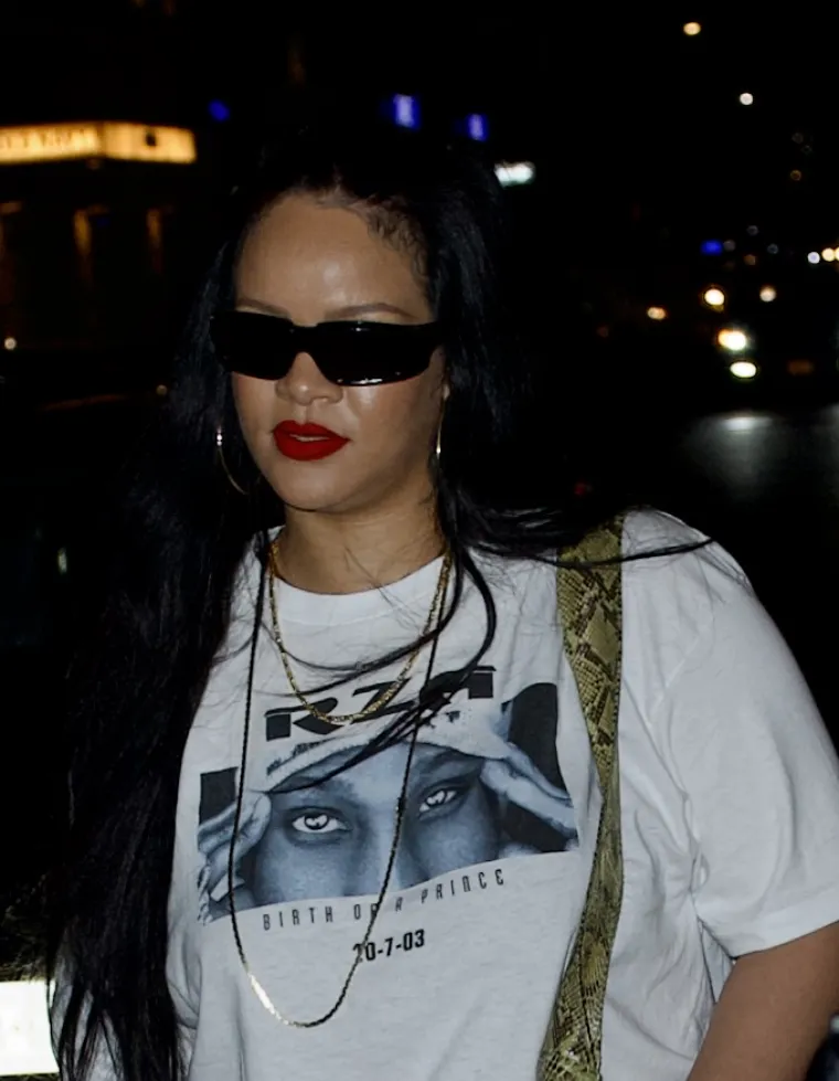 Rihanna će ovim čizmama opet posvađati internet: Mi smo prilično sigurno da se, osim nje, nijedna ovo ne bi usudila obuti