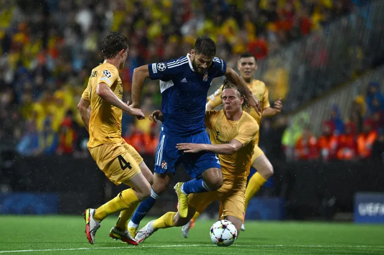 Dinamo je u Bod&oslash; stigao sa samo jednom idejom: No, tamo su ih dočekali neuobičajena podloga i ki&scaron;a