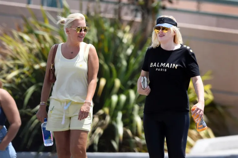 Rebel Wilson i njezina djevojka se ne stide: Ove fotografije otkrivaju kako žele da svi vide koliko se vole