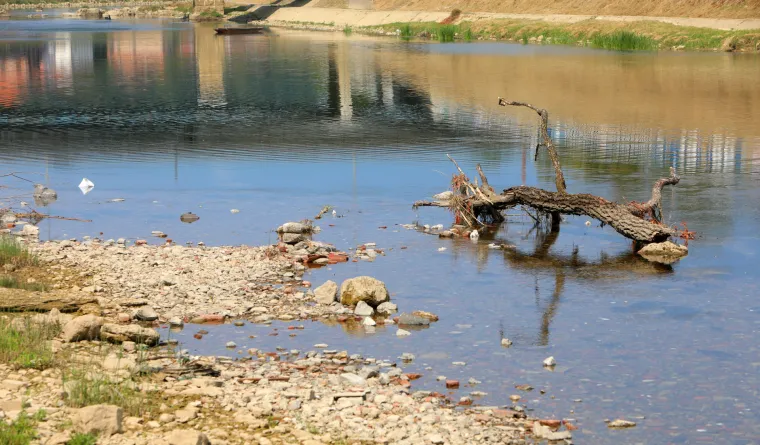 Pao je i vodostaj Kupe u Karlovcu.