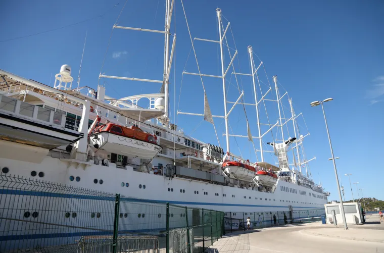 U &Scaron;ibenik uplovio Club Med 2, najveći i najluksuzniji jedrenjak na svijetu