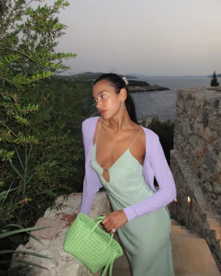 Dua Lipa